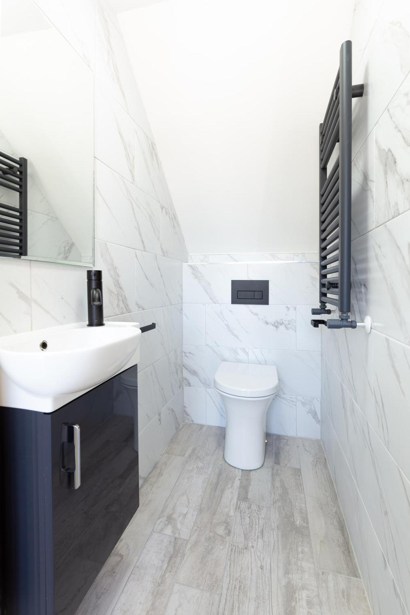 Bective Stud Apartments Наван Екстериор снимка
